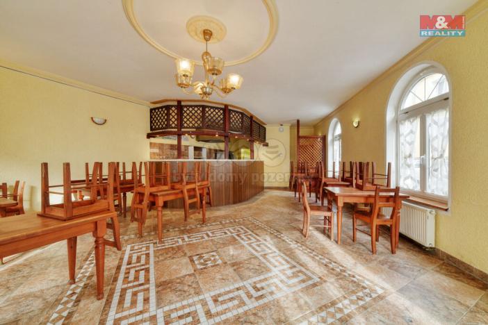 Prodej obchodního prostoru, Kynšperk nad Ohří, Maxima Gorkého, 132 m2