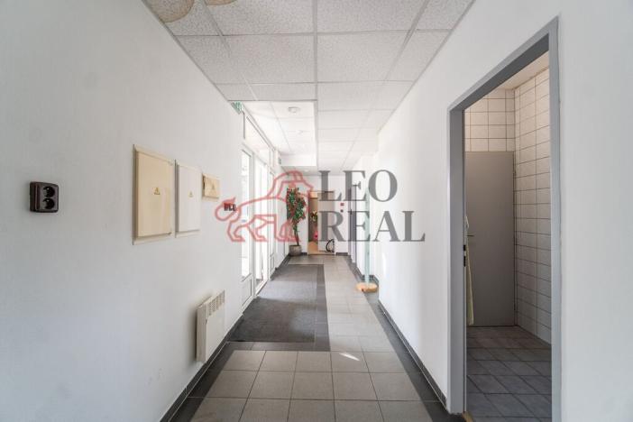 Prodej skladu, Sedlec-Prčice - Uhřice, 800 m2