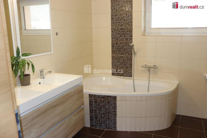 Prodej rodinného domu, Nový Přerov, 170 m2