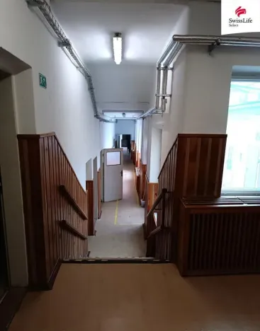 Pronájem obchodního prostoru, Třebíč, Polanka, 768 m2