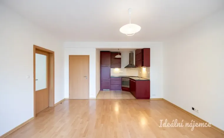 Pronájem bytu 2+kk, Praha - Hloubětín, Nepelova, 58 m2