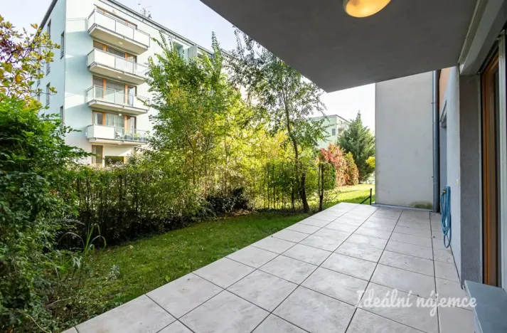 Pronájem bytu 2+kk, Praha - Hloubětín, Nepelova, 58 m2