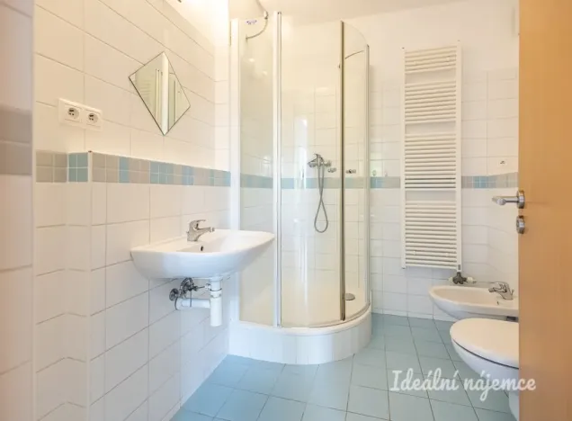 Pronájem bytu 2+kk, Praha - Hloubětín, Nepelova, 58 m2