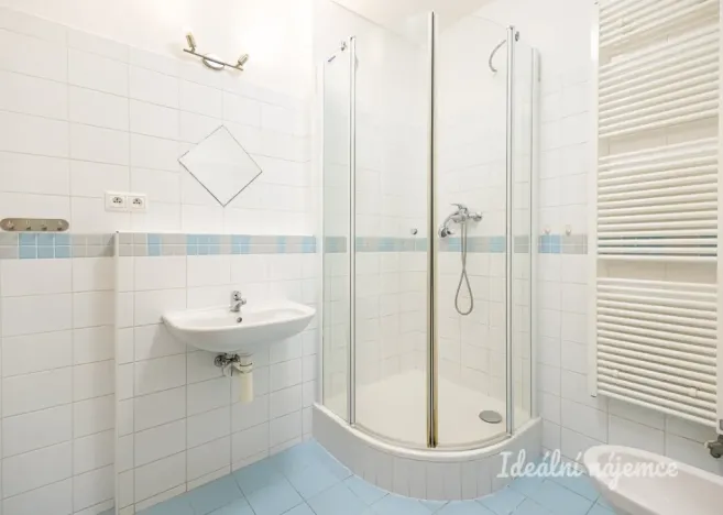 Pronájem bytu 2+kk, Praha - Hloubětín, Nepelova, 58 m2