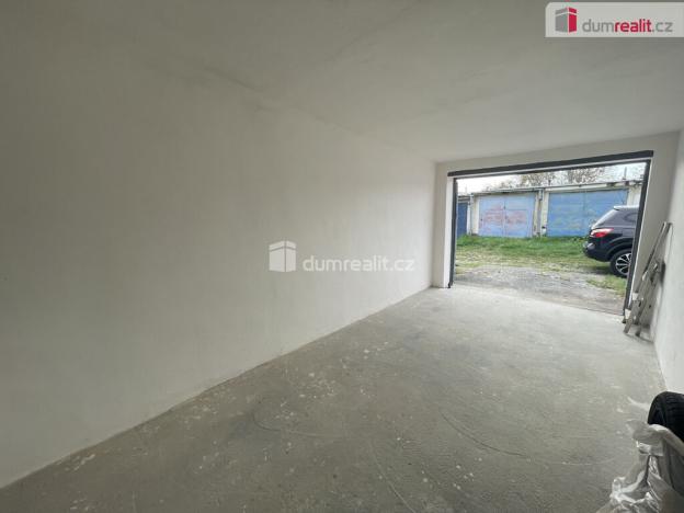 Prodej garáže, Hodonín, Průmyslová, 18 m2