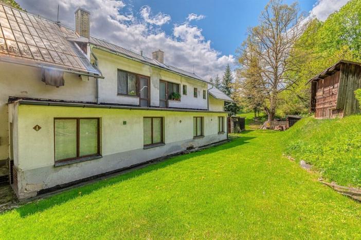 Prodej chalupy, Lipová-lázně - Horní Lipová, Horní Lipová, 420 m2