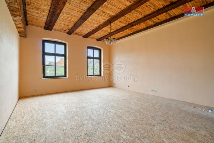 Prodej rodinného domu, Povrly, Český Bukov, 580 m2