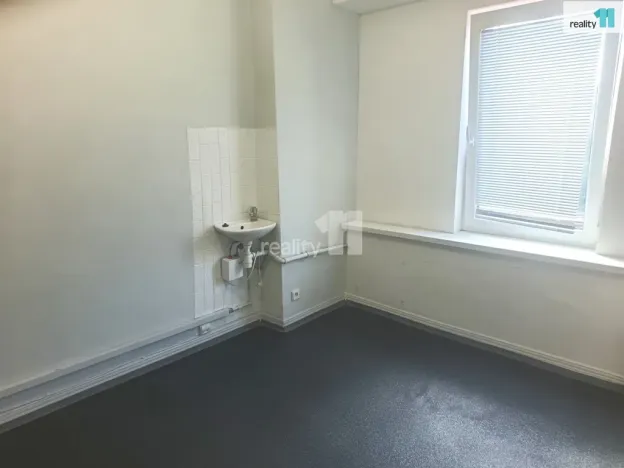 Pronájem kanceláře, Ostrava - Poruba, Sokolovská, 14 m2