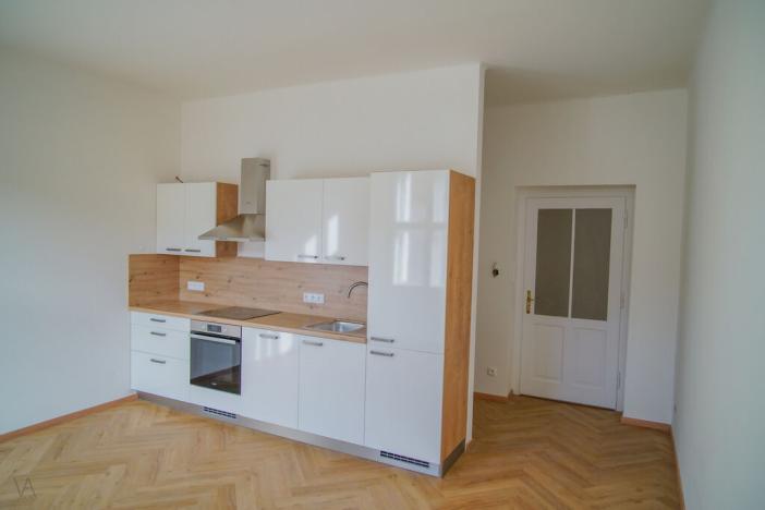 Pronájem bytu 2+kk, Praha - Bubeneč, Terronská, 64 m2