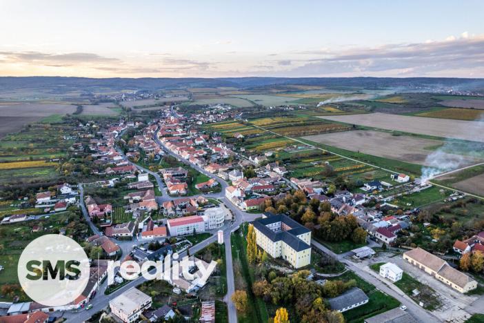 Prodej komerčního pozemku, Šatov, 2376 m2