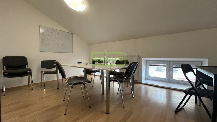 Pronájem skladu, Žatčany, 845 m2