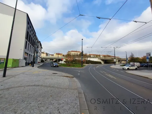 Pronájem komerčního pozemku, Praha, 148 m2