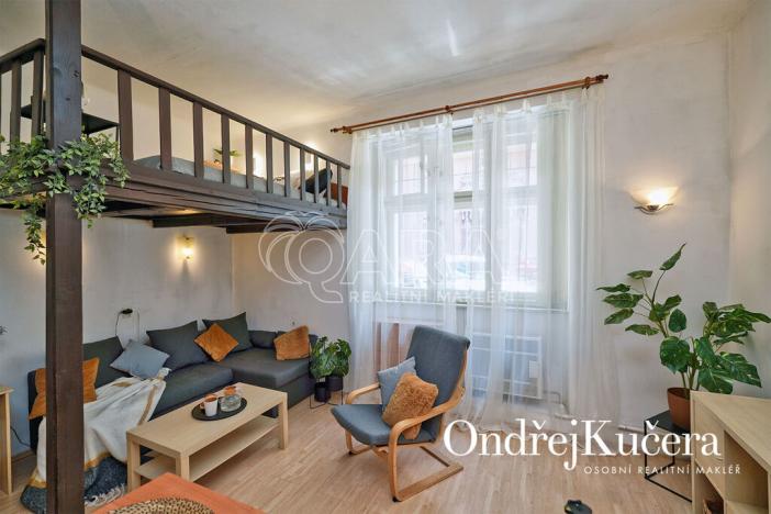 Pronájem bytu 1+kk, Praha - Nové Město, Podskalská, 32 m2