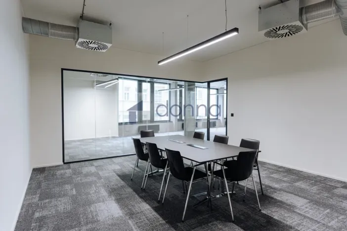 Pronájem kanceláře, Praha - Nové Město, Václavské náměstí, 652 m2