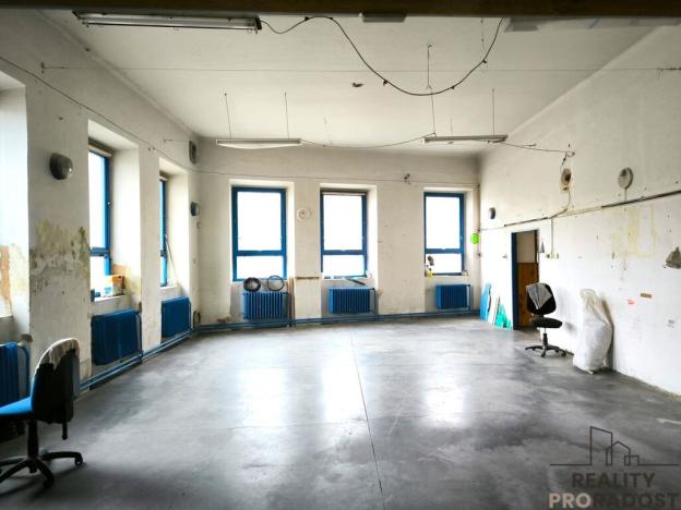 Prodej rodinného domu, Dnešice - Černotín, 268 m2