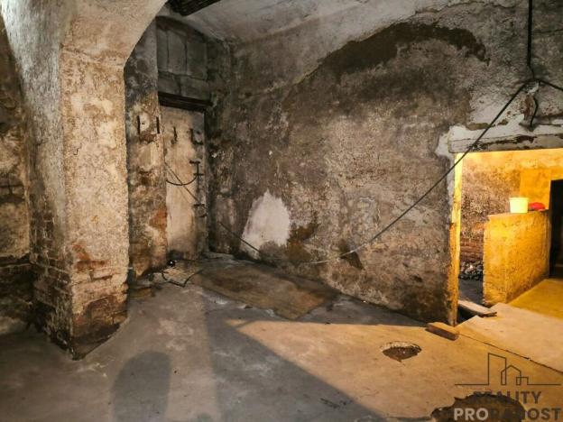 Prodej rodinného domu, Dnešice - Černotín, 268 m2