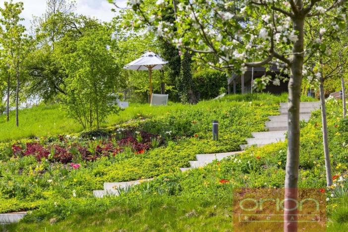 Pronájem bytu 2+kk, Praha - Smíchov, Holečkova, 88 m2