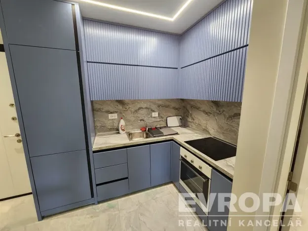 Prodej bytu 1+kk, Drač, Albania, Albánie, Rruga Liria, 37 m2