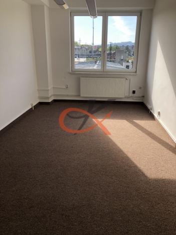 Pronájem kanceláře, Valašské Meziříčí, Jiráskova, 18 m2