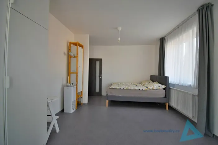 Pronájem bytu 1+kk, Nová Paka, P. Bezruče, 47 m2