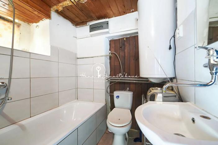 Prodej rodinného domu, Týn nad Vltavou, Na trubách, 71 m2