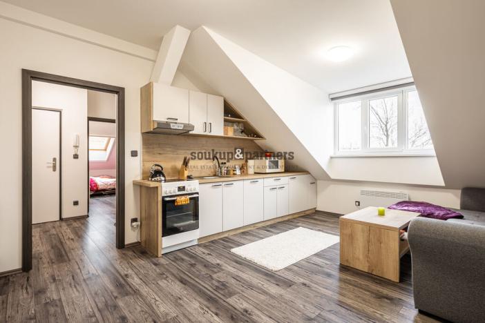 Pronájem bytu 2+kk, Praha - Hostivař, Dolnoměcholupská, 46 m2