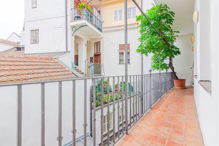 Prodej bytu 3+kk, Praha - Malá Strana, Mostecká, 109 m2