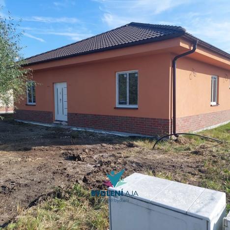 Prodej rodinného domu, Srbice, 180 m2