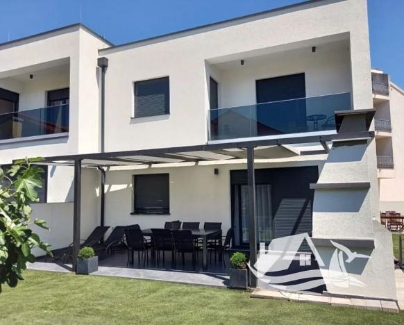 Prodej rodinného domu, Vodice, Chorvatsko, 130 m2