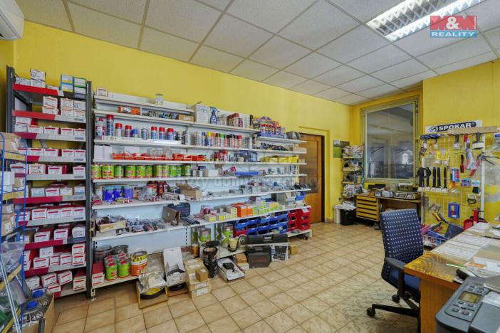 Prodej výrobních prostor, Chodová Planá, Kyjovská, 1564 m2