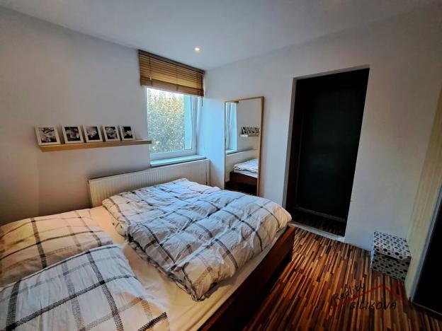 Prodej pozemku pro bydlení, Mělník, V Kroupovci, 2052 m2