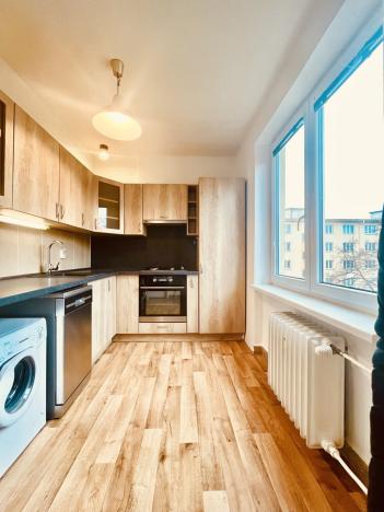 Pronájem bytu 2+1, Ostrava - Poruba, Francouzská, 48 m2