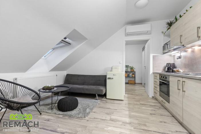 Pronájem bytu 2+kk, Uherské Hradiště, Prostřední, 40 m2