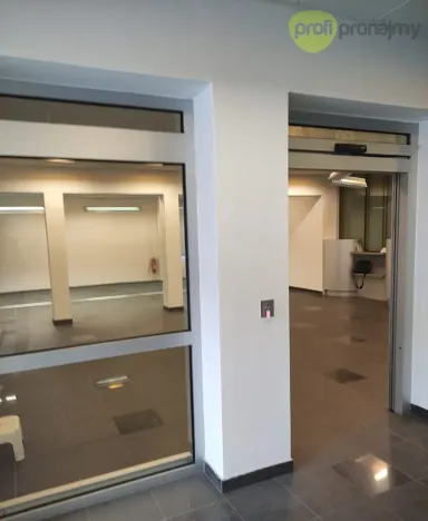 Pronájem kanceláře, Pelhřimov, Nádražní, 171 m2