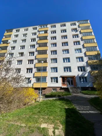 Prodej bytu 2+1, Karlovy Vary, Gagarinova, 61 m2