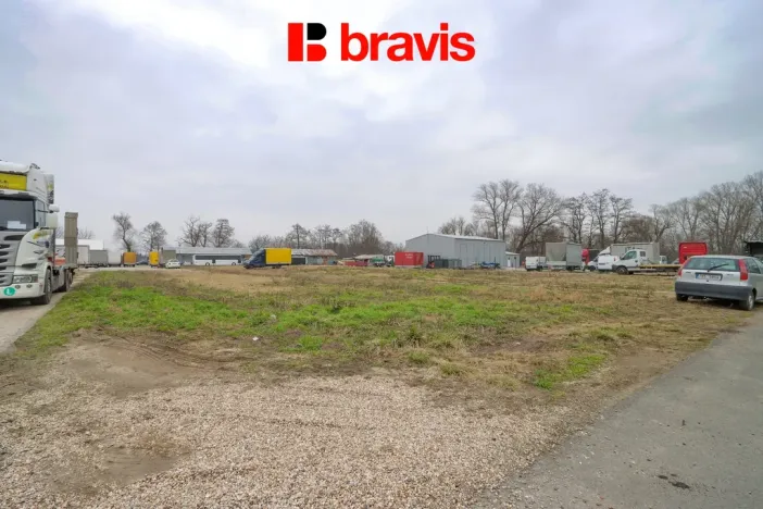 Pronájem komerčního pozemku, Brno, Staré náměstí, 2000 m2