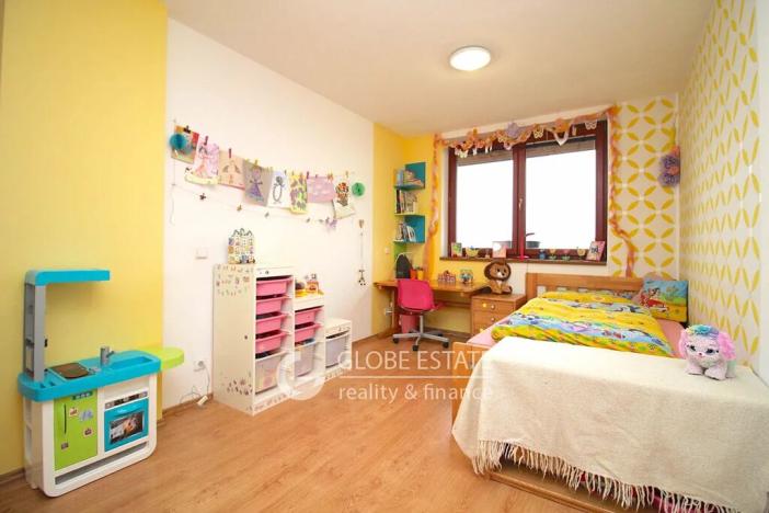 Prodej rodinného domu, Praha - Dolní Počernice, V padolině, 220 m2