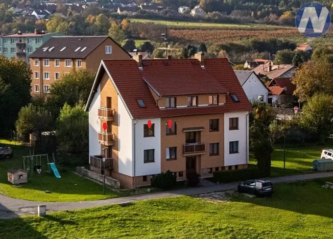 Prodej bytu 3+1, Lhenice, Netolická, 62 m2