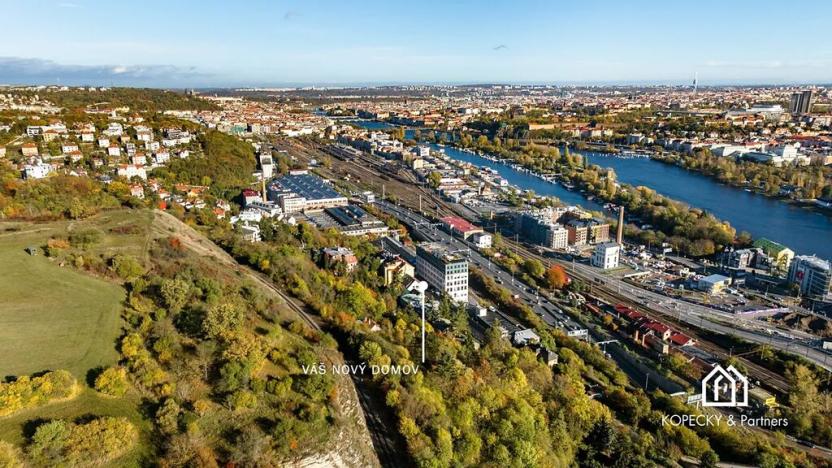 Prodej atypického bytu, Praha - Smíchov, Křížová, 428 m2