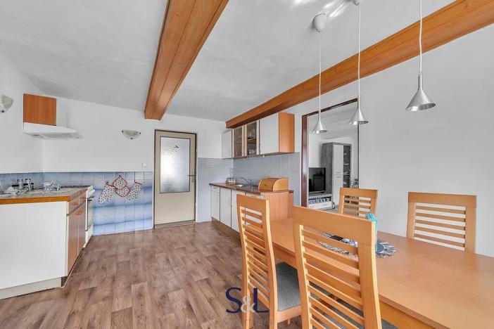 Prodej rodinného domu, Velenice, 350 m2