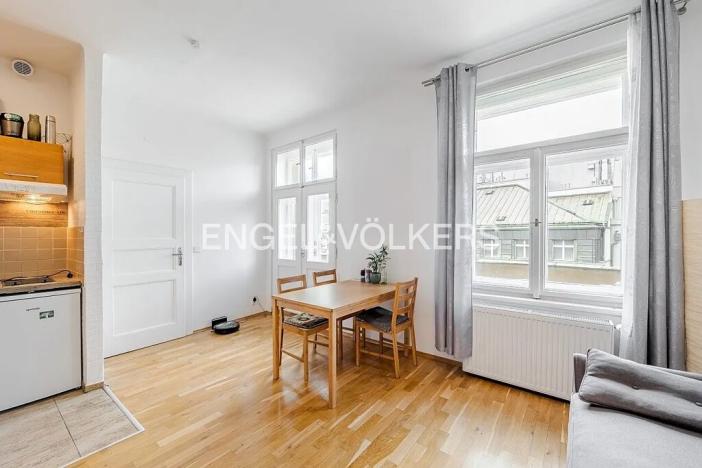 Pronájem bytu 2+kk, Praha - Nové Město, Národní, 40 m2