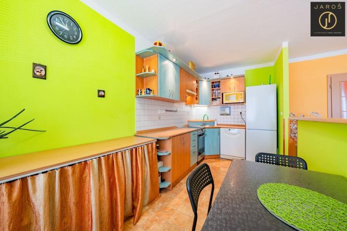 Prodej bytu 3+1, Jince, Zborovská, 65 m2