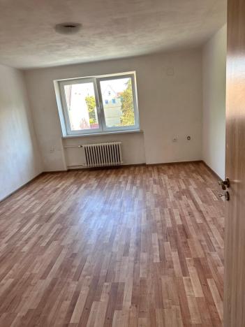 Pronájem bytu 2+1, Chomutov, Pionýrů, 65 m2