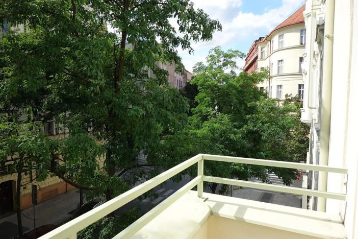 Pronájem bytu 1+kk, Praha - Vinohrady, Slavíkova, 30 m2