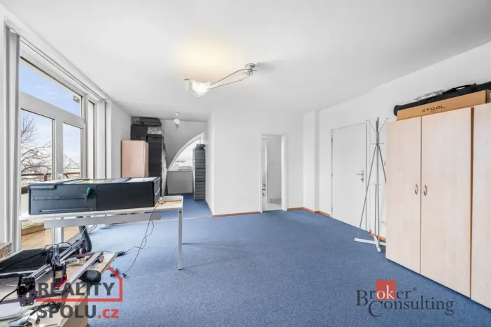 Prodej činžovního domu, Průhonice, U Křížku, 447 m2