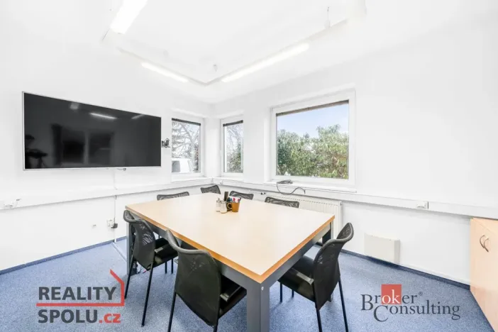 Prodej rodinného domu, Průhonice, U Křížku, 447 m2