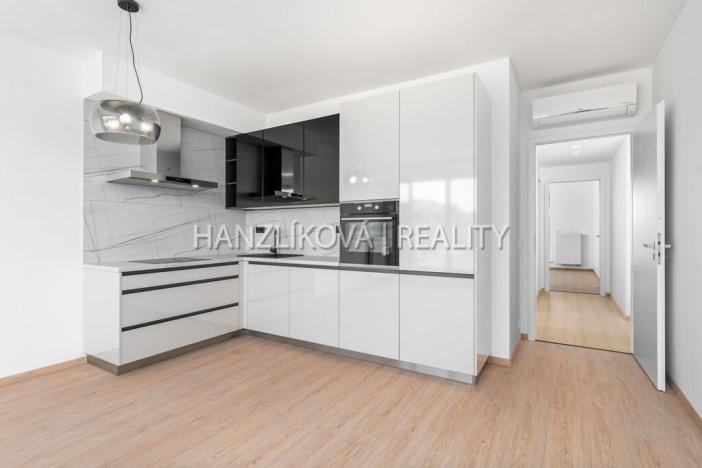 Prodej bytu 3+kk, České Budějovice - České Budějovice 2, Branišovská, 70 m2