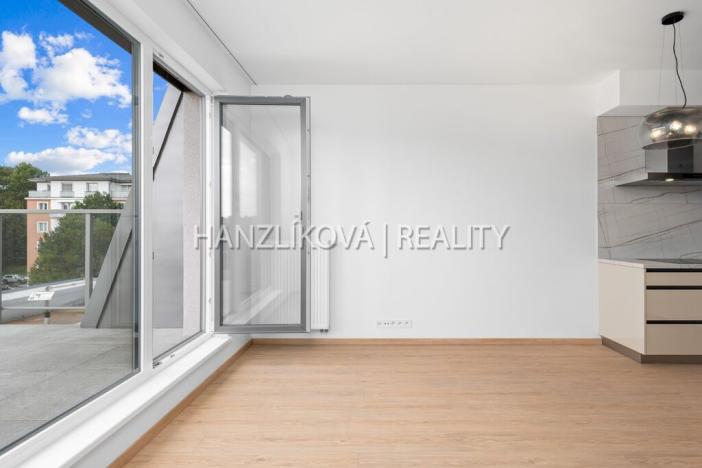 Prodej bytu 3+kk, České Budějovice - České Budějovice 2, Branišovská, 70 m2