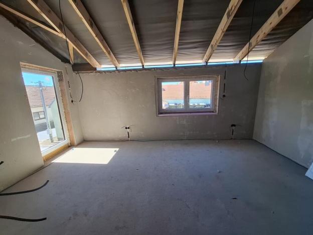 Prodej bytu 3+kk, Holubice, 81 m2