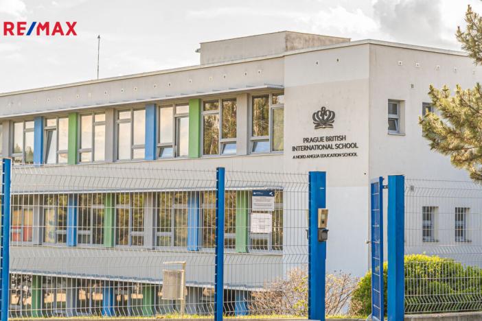 Prodej rodinného domu, Praha - Cholupice, Lhenická, 152 m2